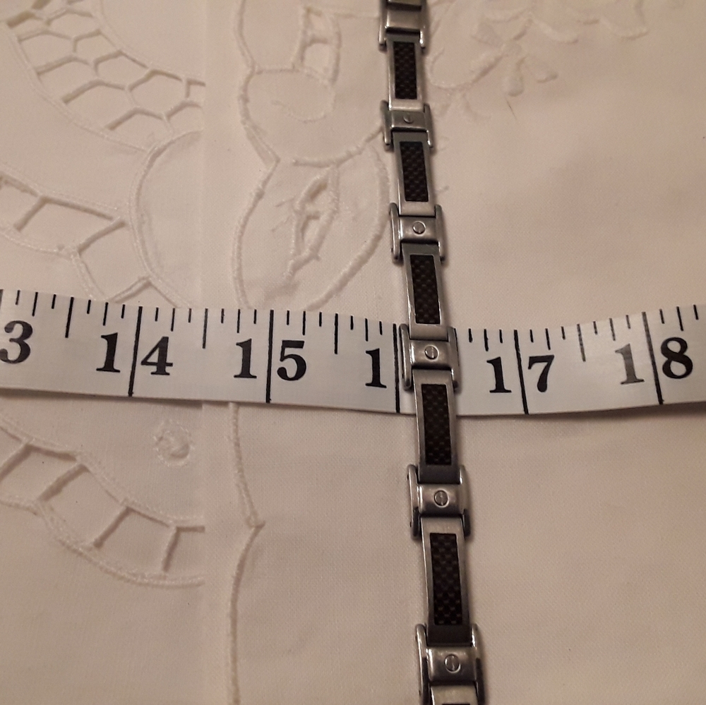 MEN'S STAINLESS STEEL NUTS & BOLTS BRACELET, 8.5 " - Picture 8 of 8